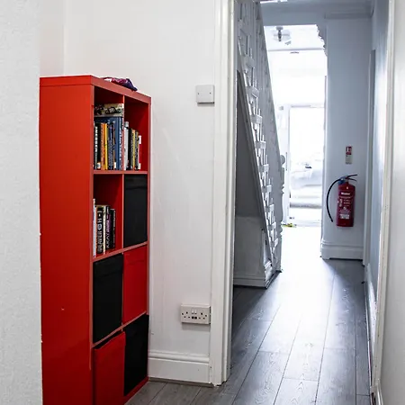 33 Turner Street Πανσιόν *